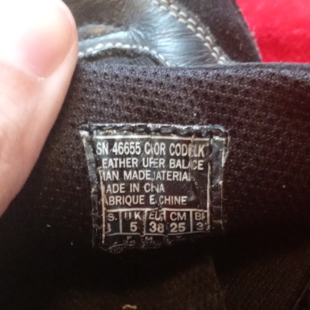 Shoes - Picture 3 of 3